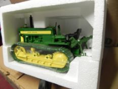 Toy Tractor John Deere Crawler
