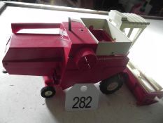 Ertl International Combine