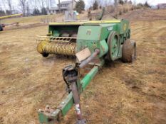 John Deere 346 Small Square Baler