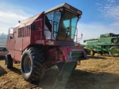Massey Ferguson 8450 Combine