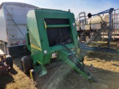 John Deere 457 Round Baler