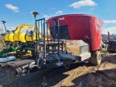 Cloverdale 420T Vertical Mixer