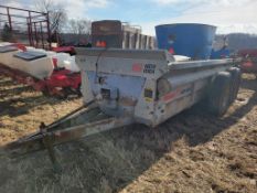 New Idea 3632 Manure Spreader