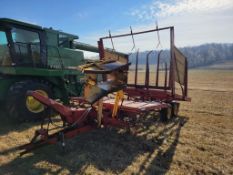 New Holland 1037 Stack liner Bale Accumulator