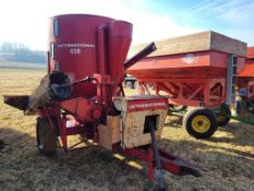 International 1150 Grinder Mixer