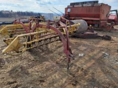 New Holland 258 Rake