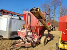 New Holland 354 Grinder Mixer 'Works Good'
