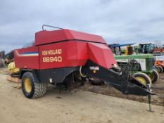 New Holland BB940S Large Square Baler 'AS-IS - For Parts or Repair - Monitor in Office'