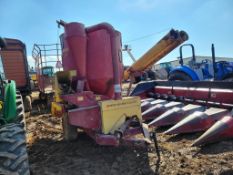 New Holland 355 Grinder Mixer