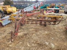 New Holland 56 Roll Bar Rake