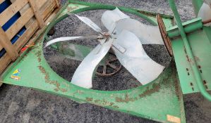 Wind master DC48J Barn Fan