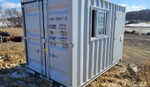 Sd Lanch Land & Sea Container 'One Time Use'