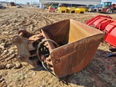 Rockland Tilt Bucket