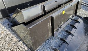 Swict Tooth Bucket 'New'