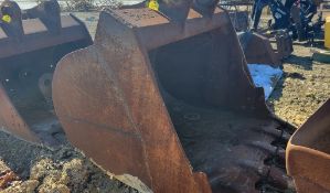 Excavator Bucket