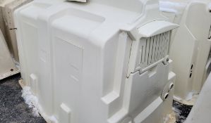 Agri-Plastics Calf Hutch