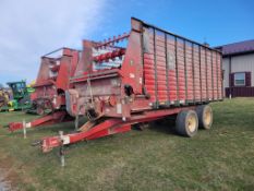 Meyer RT220 Forage Cart