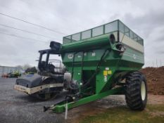 J&M 525 Grain Cart
