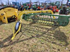 John Deere Rake