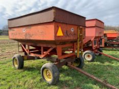 J&M 250 Bin Wagon