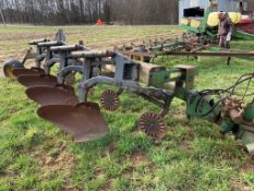 John Deere 2700 Moldboard Plow