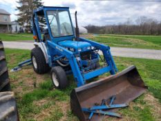 New Holland 1620 Compact Tractor Loader Backhoe 'Runs & Operates - NO Guarantee'