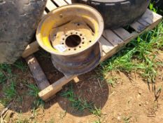 Tire on Wheel '1'