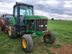 John Deere 7700 Cab Tractor 'AS-IS - For Parts or Repair'