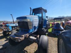 New Holland 8670 Cab Tractor 'AS-IS - For Parts or Repair'