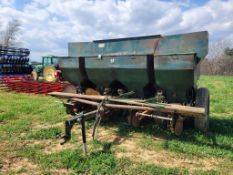 Lockwood L6200 Potato Planter