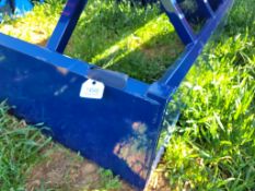 Whitetail Square Hay Feeder 'NEW'