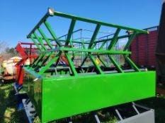 Whitetail Square Hay Feeder 'NEW'