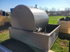 Fuel Tank with Containment