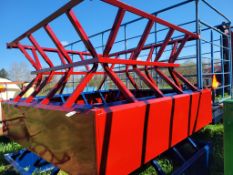 Whitetail Square Hay Feeder 'NEW'