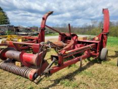 International 781 Pull Type Forage Harvestor 'PACKAGE - Manual in the Office'