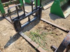 HLA Pallet Forks