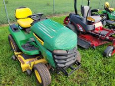 2006 John Deere X500 Riding Tractor 'AS-IS - For Parts or Repair'
