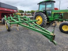 John Deere 1600 Pull Type Chisel Plow