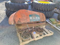 Berg Choremaster 400 Barn Cleaner Drive Unit 'Runs & Operates - NO Guarantee'