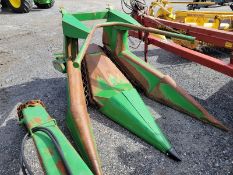 John Deere 2RN Corn Head