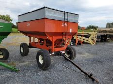 Ficklin 4500 Gravity Bin Wagon