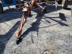 Pequea HR939 Rotary Rake