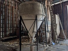 Poly Feed Bin