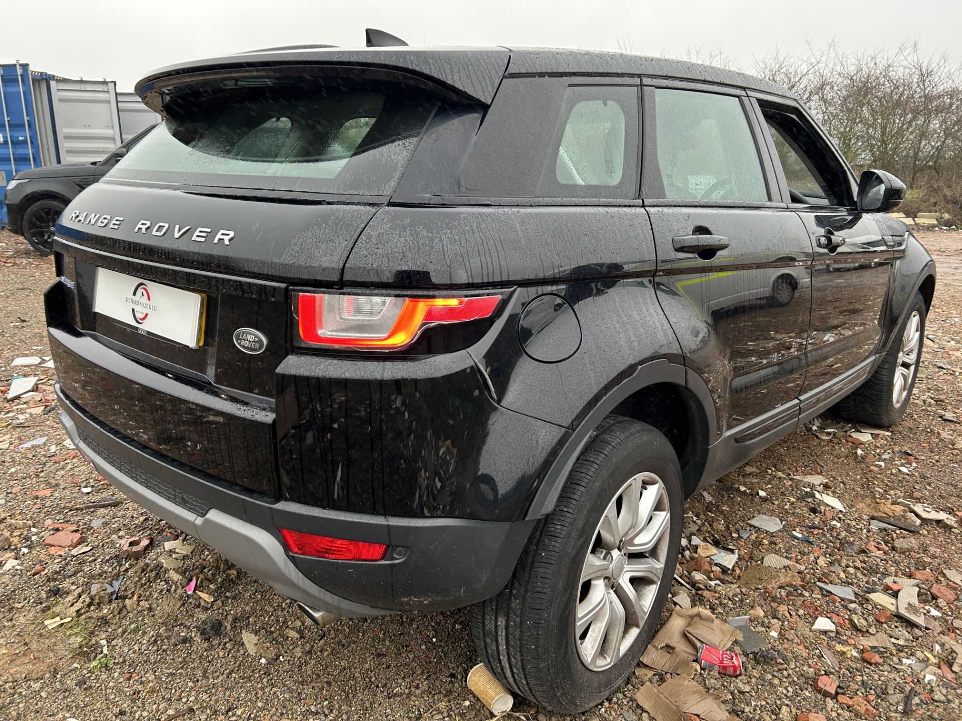 (ON SALE) RANGE ROVER EVOQUE 2.0 SE TECH (67 REG) * SERVICE HISTORY * AUTO S/S * SAT NAV * 2 OWNERS - Image 6 of 13