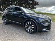 VOLKSWAGEN TIGUAN 2.0 TSI 180 BLUEMOTION 4M R-LINE DSG (2017 MODEL) * PAN ROOF * AIR CONDITIONING