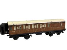 HORNBY TINPLATE 'O' GAUGE NO. 1 PETROL TANK WAGON 'REDLINE-GLICO', MID 20TH CENTURY