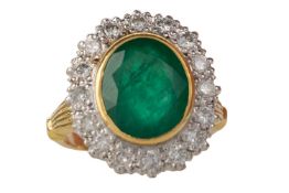 EMERALD AND DIAMOND CLUSTER RING, LATE 20TH CENTURY