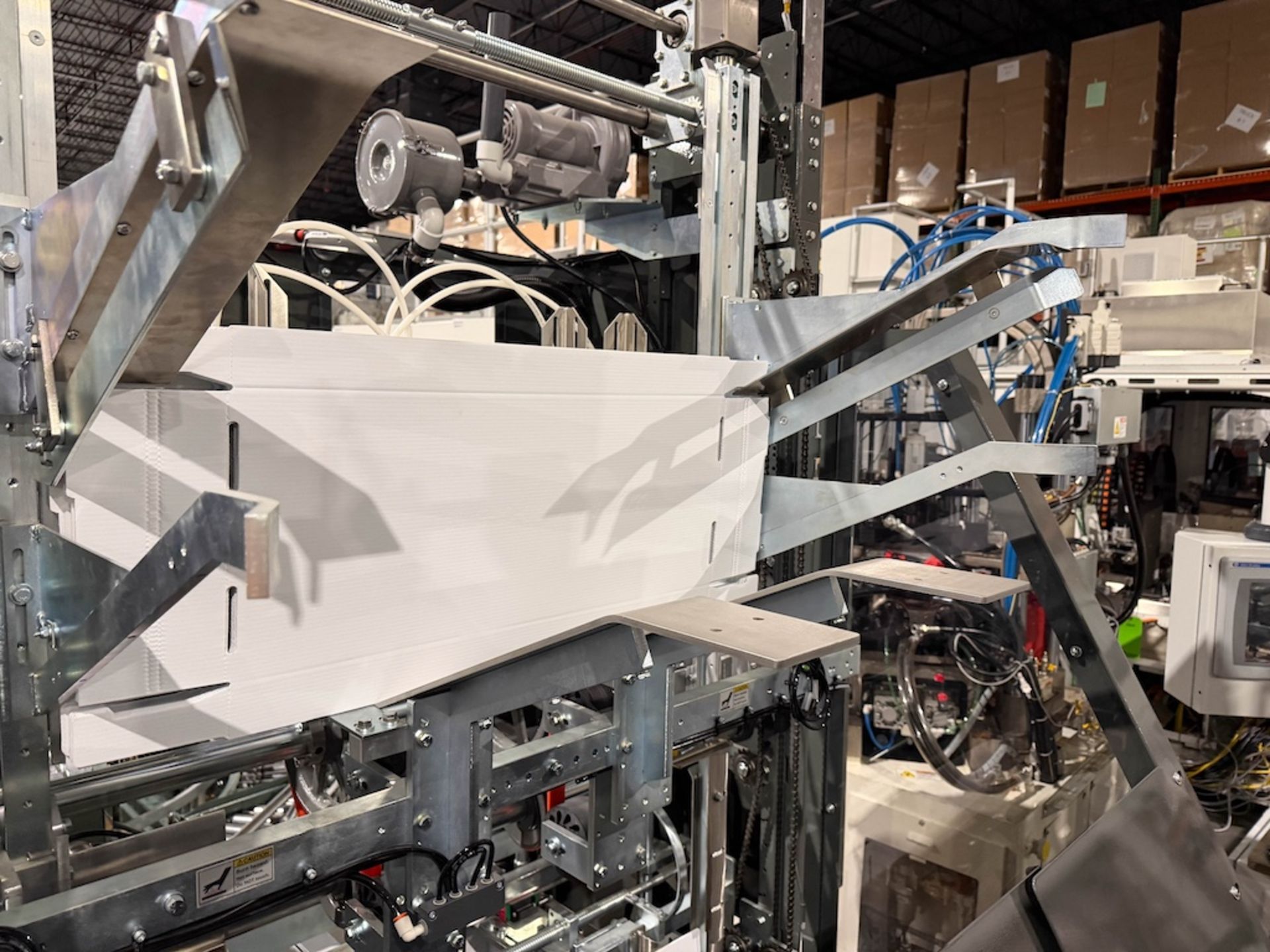 BW Integrated Systems Corrugated Tray Former, New in 2020 - Image 3 of 12