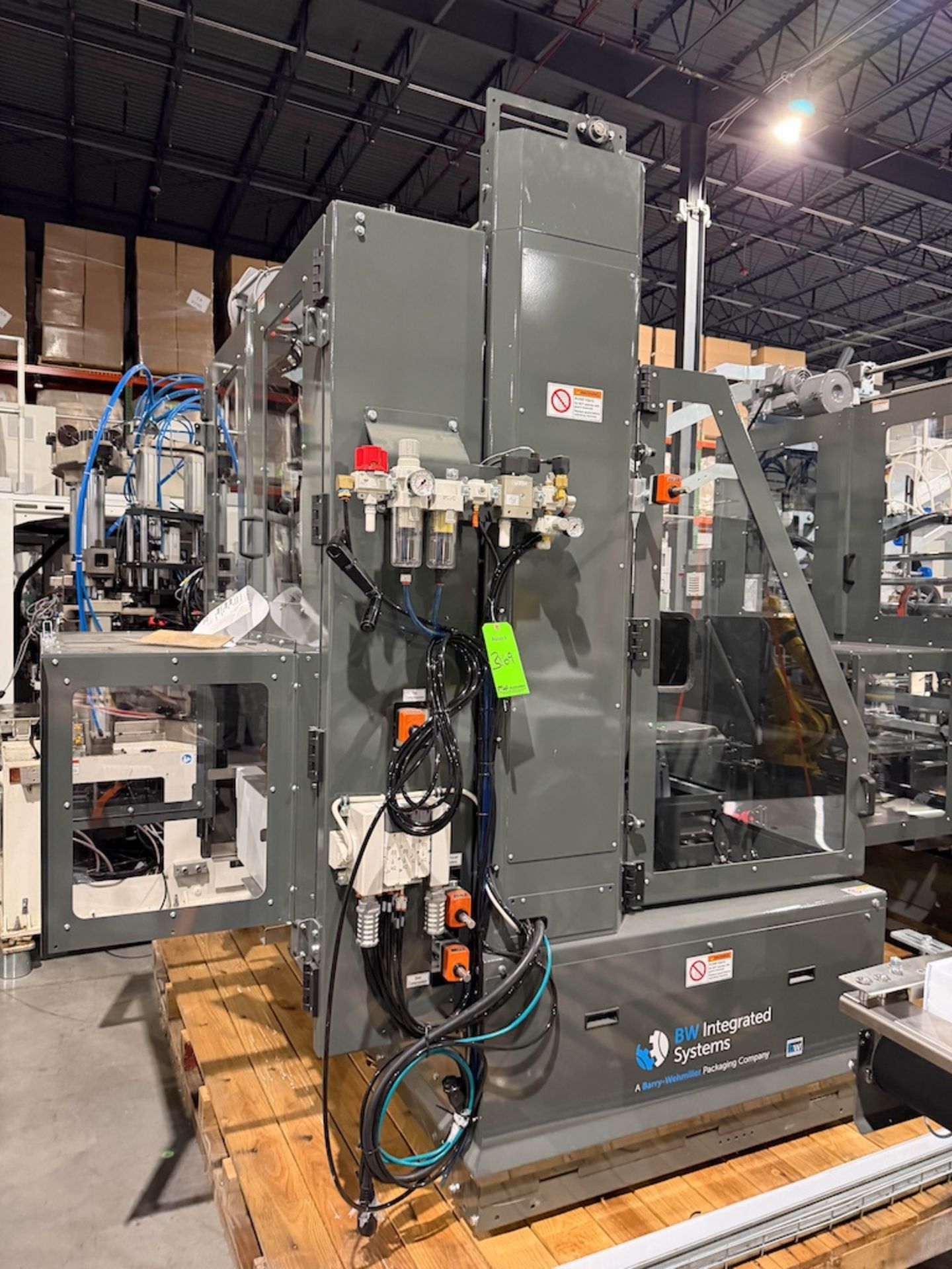 BW Integrated Systems Corrugated Tray Former, New in 2020 - Image 2 of 12