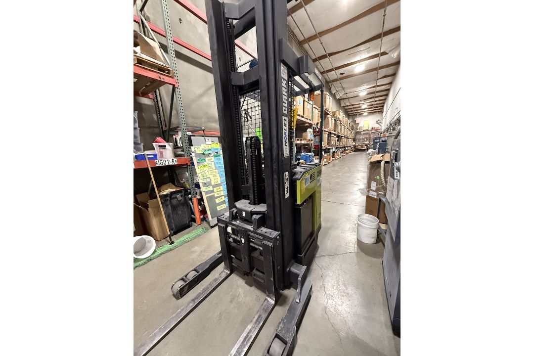 Clark 4,500 lb. Capacity Stand-Up Electric Reach Truck - Image 6 of 11